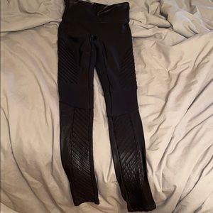 Slang faux leather moto leggings